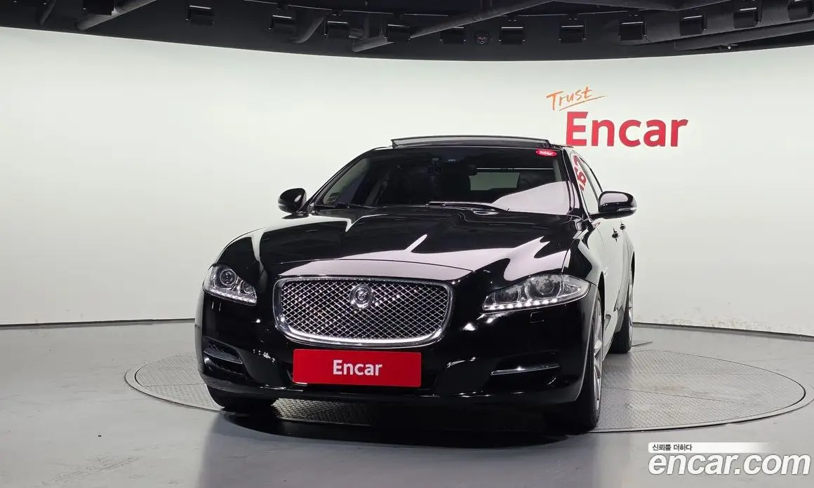 Jaguar XJ 2013 3.0 автомат (гидро), фото 3