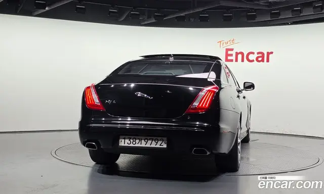 Jaguar XJ 2013 3.0 автомат (гидро), миниатюра 4