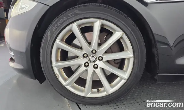 Jaguar XJ 2013 3.0 автомат (гидро), миниатюра 5