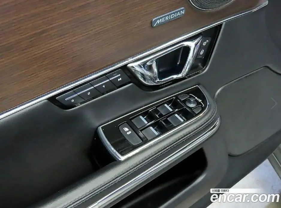 Jaguar XJ 2015 2.0 автомат (гидро), фото 13
