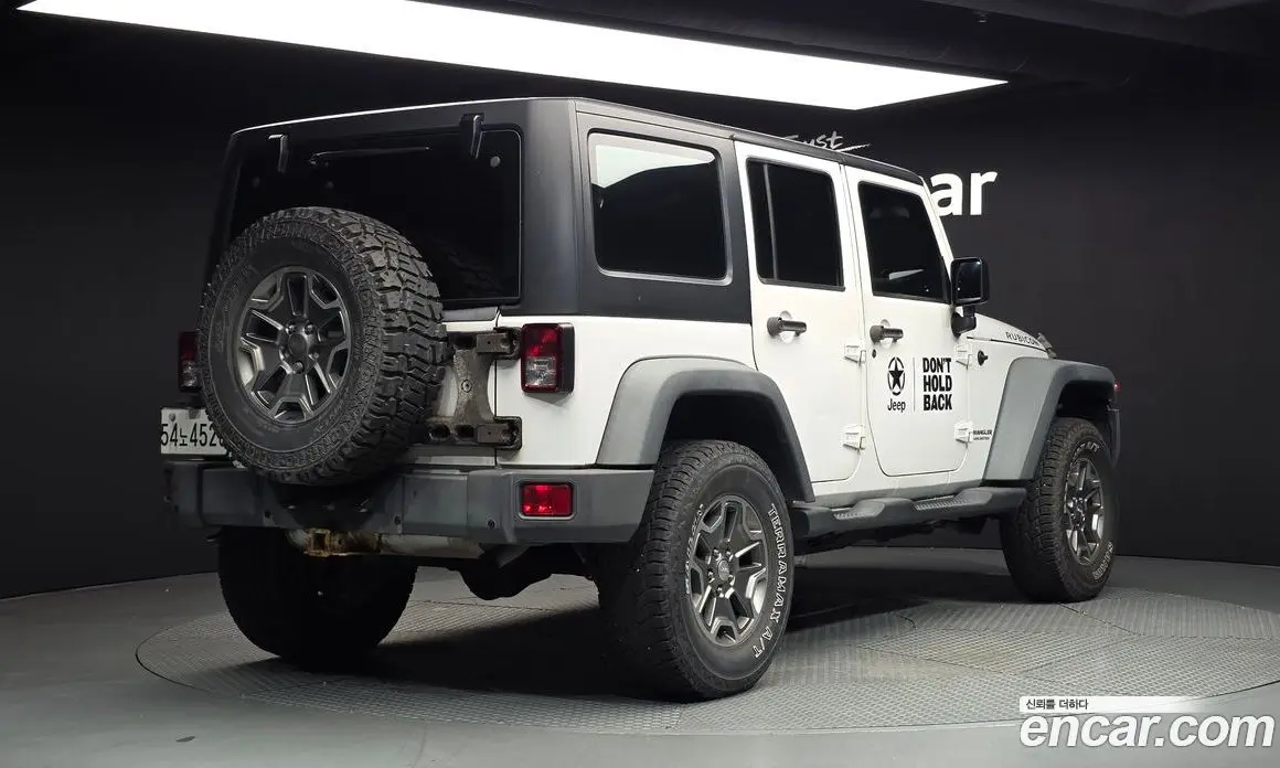 Jeep Wrangler 2014 2.8 автомат (гидро), фото 2 Jeep Wrangler 2014 2.8 автомат (гидро), фото 2