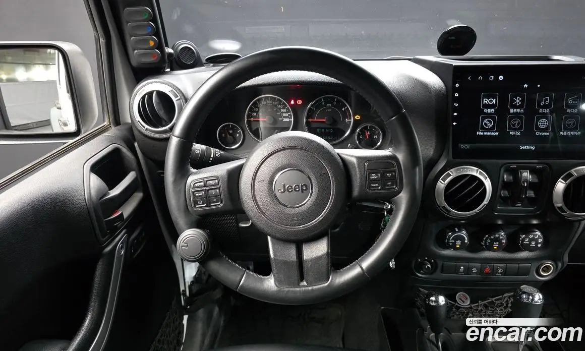 Jeep Wrangler 2014 2.8 автомат (гидро), фото 13 Jeep Wrangler 2014 2.8 автомат (гидро), фото 13