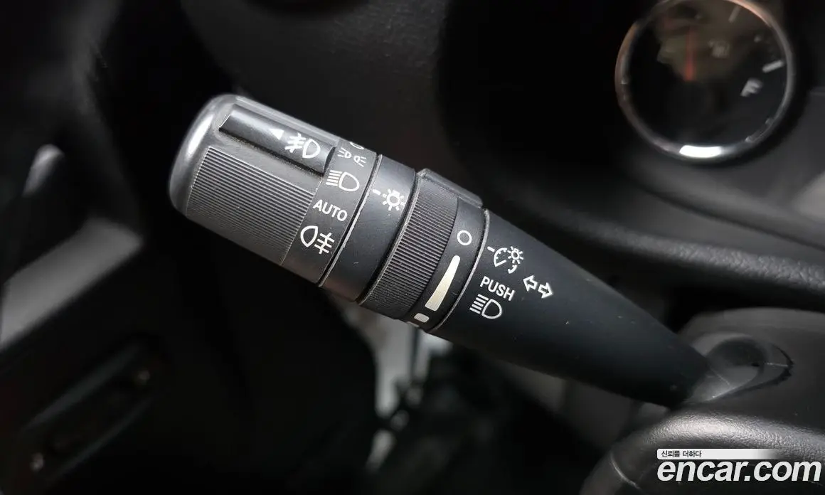 Jeep Wrangler 2014 2.8 автомат (гидро), фото 17 Jeep Wrangler 2014 2.8 автомат (гидро), фото 17