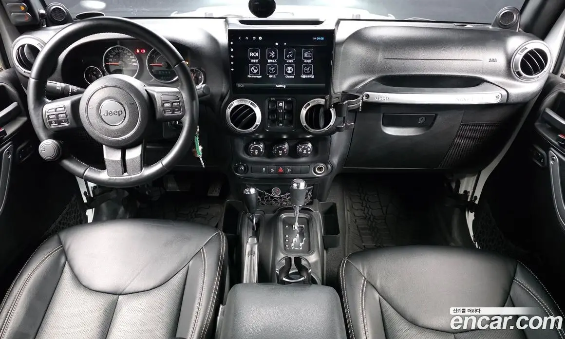 Jeep Wrangler 2014 2.8 автомат (гидро), фото 7 Jeep Wrangler 2014 2.8 автомат (гидро), фото 7