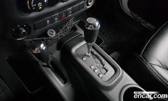 Jeep Wrangler 2014 2.8 автомат (гидро), миниатюра 9 Jeep Wrangler 2014 2.8 автомат (гидро), миниатюра 9