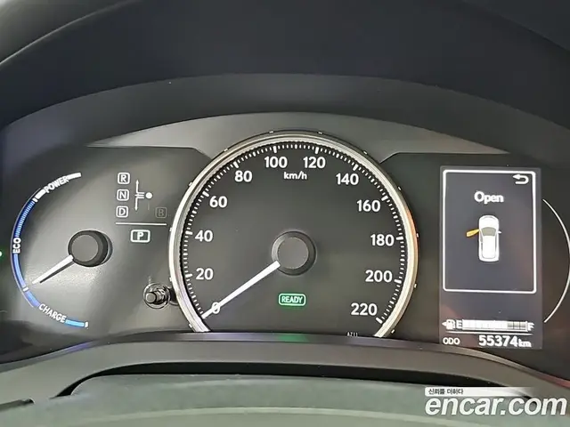 Lexus CT200h 2020 1.8 автомат (гидро), миниатюра 6