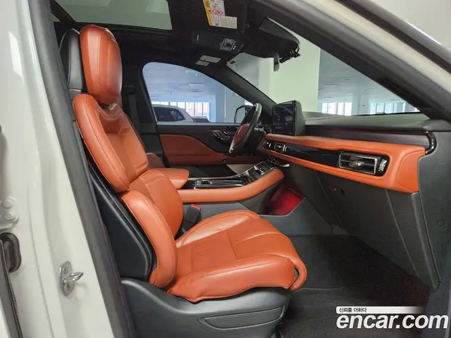 Lincoln Aviator 2024 3.0 автомат (гидро), миниатюра 12