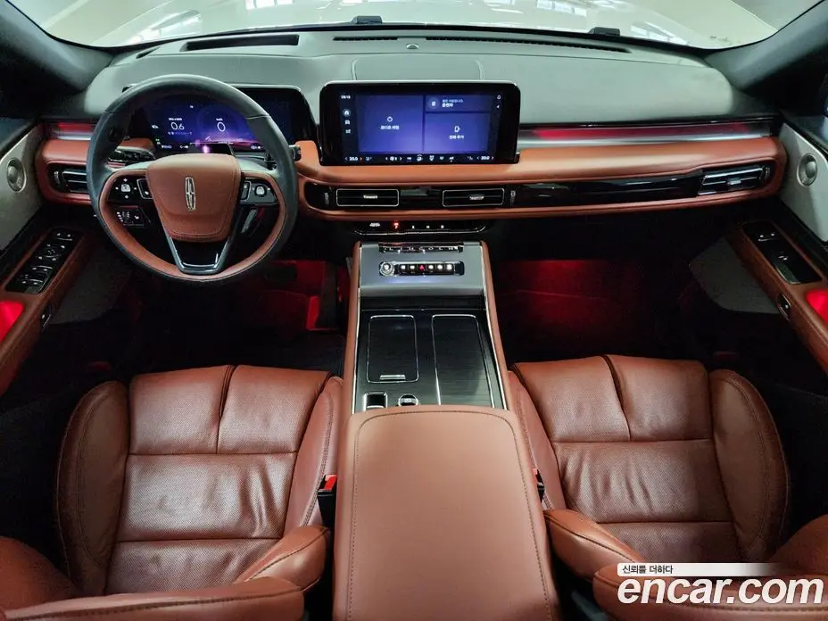 Lincoln Aviator 2024 3.0 автомат (гидро), фото 7 Lincoln Aviator 2024 3.0 автомат (гидро), фото 7