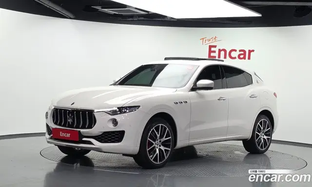 Maserati Levante, 2017, 45 293 км