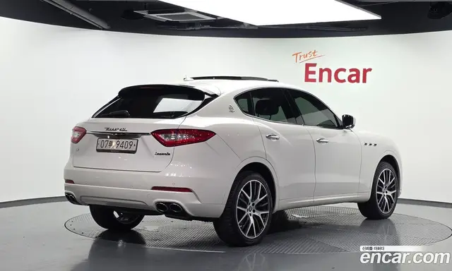 Maserati Levante 2017 3.0 автомат (гидро), миниатюра 2 Maserati Levante 2017 3.0 автомат (гидро), миниатюра 2