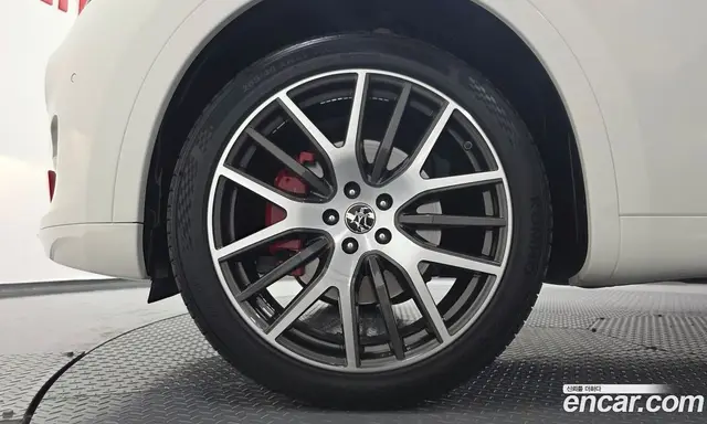 Maserati Levante 2017 3.0 автомат (гидро), миниатюра 5 Maserati Levante 2017 3.0 автомат (гидро), миниатюра 5