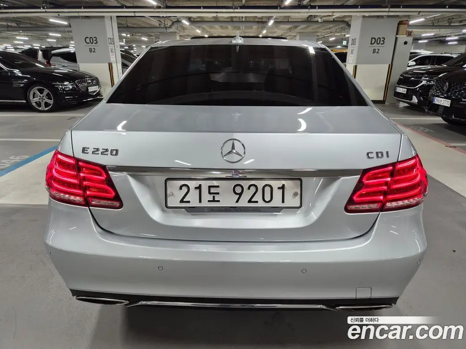 Mercedes-Benz E-Class 2013 2.1 автомат (гидро), фото 4 Mercedes-Benz E-Class 2013 2.1 автомат (гидро), фото 4
