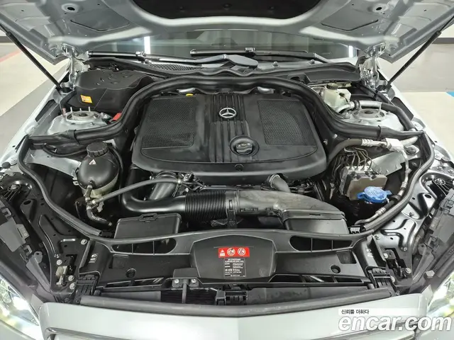 Mercedes-Benz E-Class 2013 2.1 автомат (гидро), миниатюра 6 Mercedes-Benz E-Class 2013 2.1 автомат (гидро), миниатюра 6
