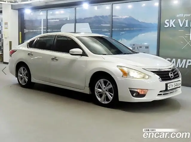 Nissan Altima, 2014, 123 848 км