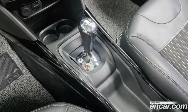 Peugeot 2008 2016 1.6 автомат (гидро), миниатюра 9