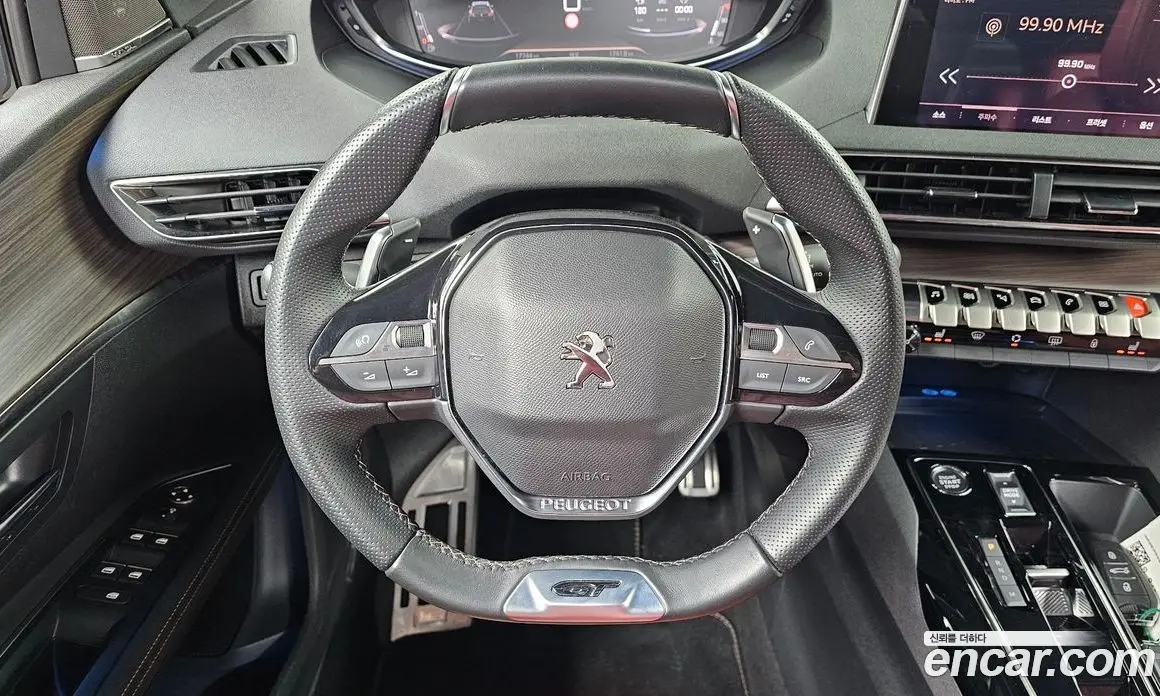 Peugeot 5008 2024 1.2 автомат (гидро), фото 13 Peugeot 5008 2024 1.2 автомат (гидро), фото 13