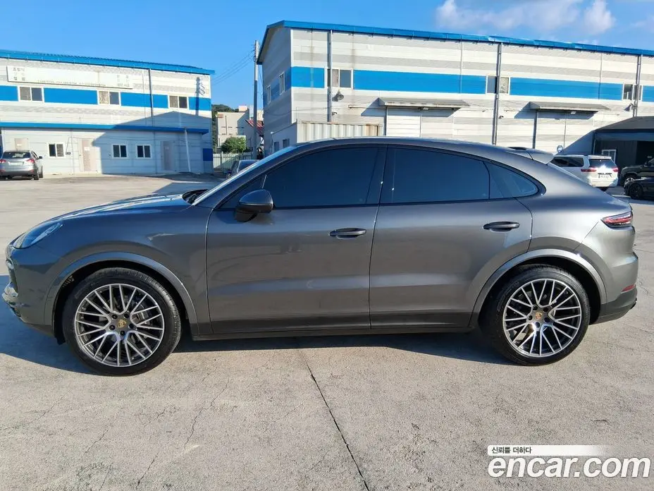 Porsche Cayenne 2022 3.0 автомат (гидро), фото 4 Porsche Cayenne 2022 3.0 автомат (гидро), фото 4