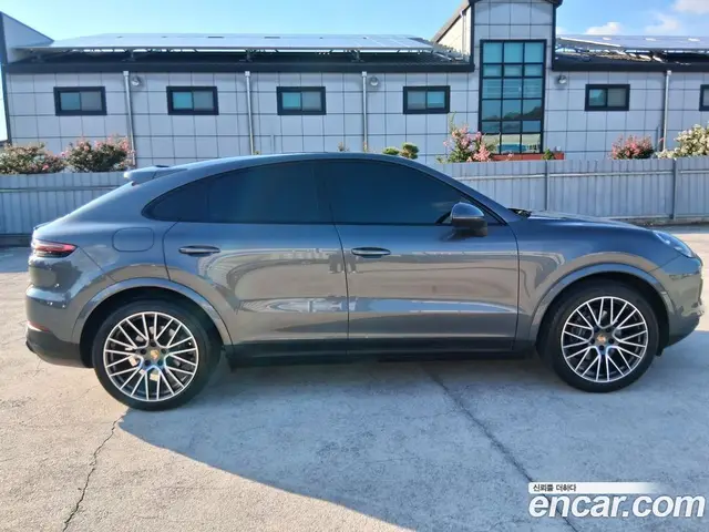 Porsche Cayenne 2022 3.0 автомат (гидро), миниатюра 8 Porsche Cayenne 2022 3.0 автомат (гидро), миниатюра 8