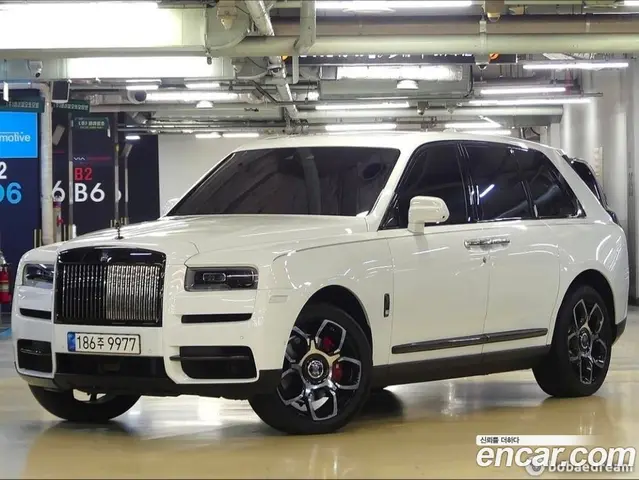 Rolls-Royce Cullinan 2023 6.7 автомат (гидро), миниатюра 2