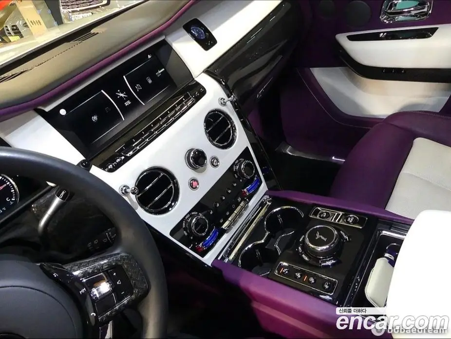 Rolls-Royce Cullinan 2023 6.7 автомат (гидро), фото 13