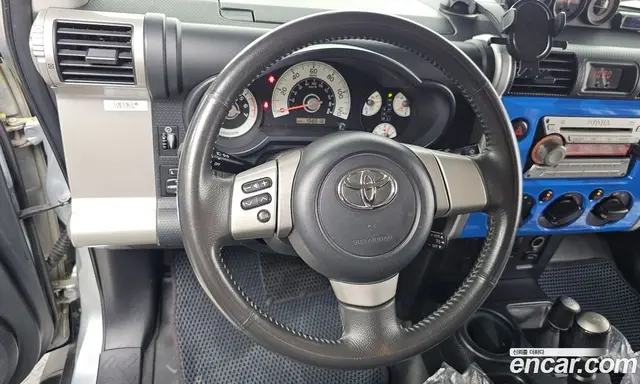 Toyota FJ Cruiser 2007 4.0 автомат (гидро), миниатюра 12