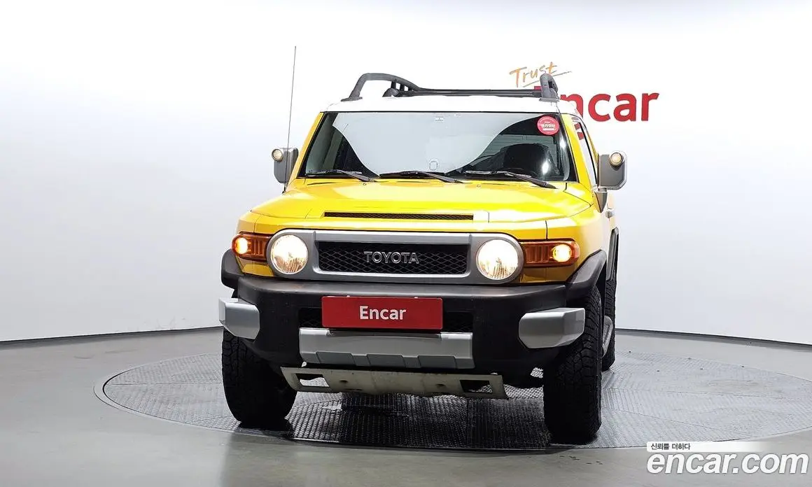 Toyota FJ Cruiser 2007 4.0 автомат (гидро), фото 3 Toyota FJ Cruiser 2007 4.0 автомат (гидро), фото 3
