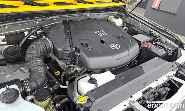 Toyota FJ Cruiser 2007 4.0 автомат (гидро), миниатюра 6 Toyota FJ Cruiser 2007 4.0 автомат (гидро), миниатюра 6