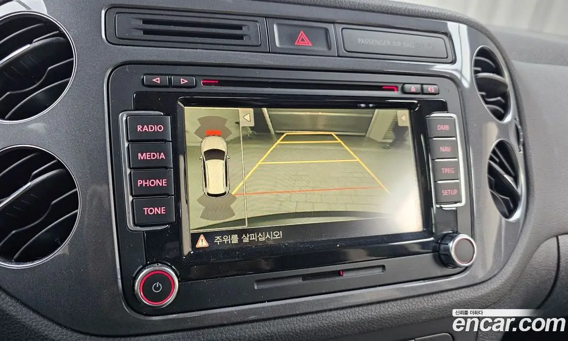 Volkswagen Tiguan 2013 2.0 автомат (гидро), фото 17
