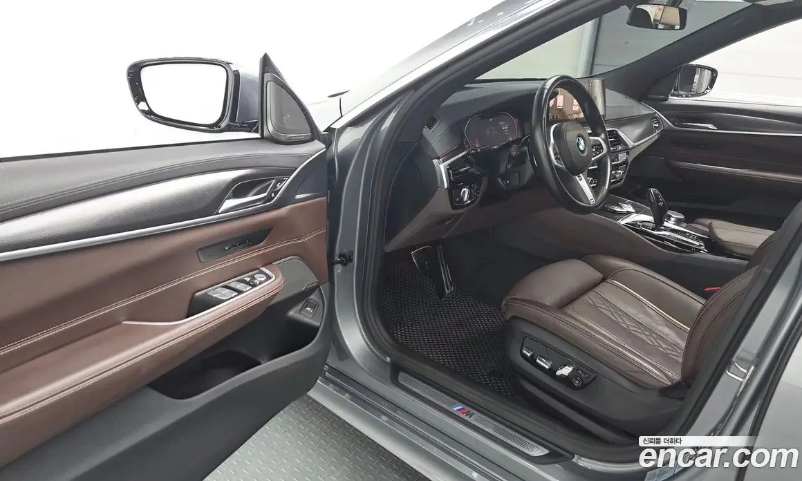 BMW 6 серия 2023 2.0 автомат (гидро), фото 10