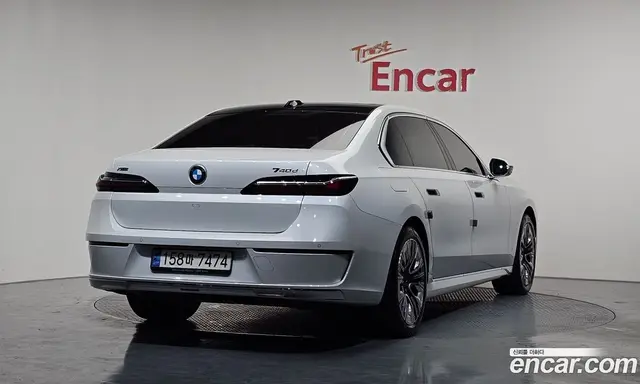 BMW 7 серия 2023 3.0 автомат (гидро), миниатюра 2