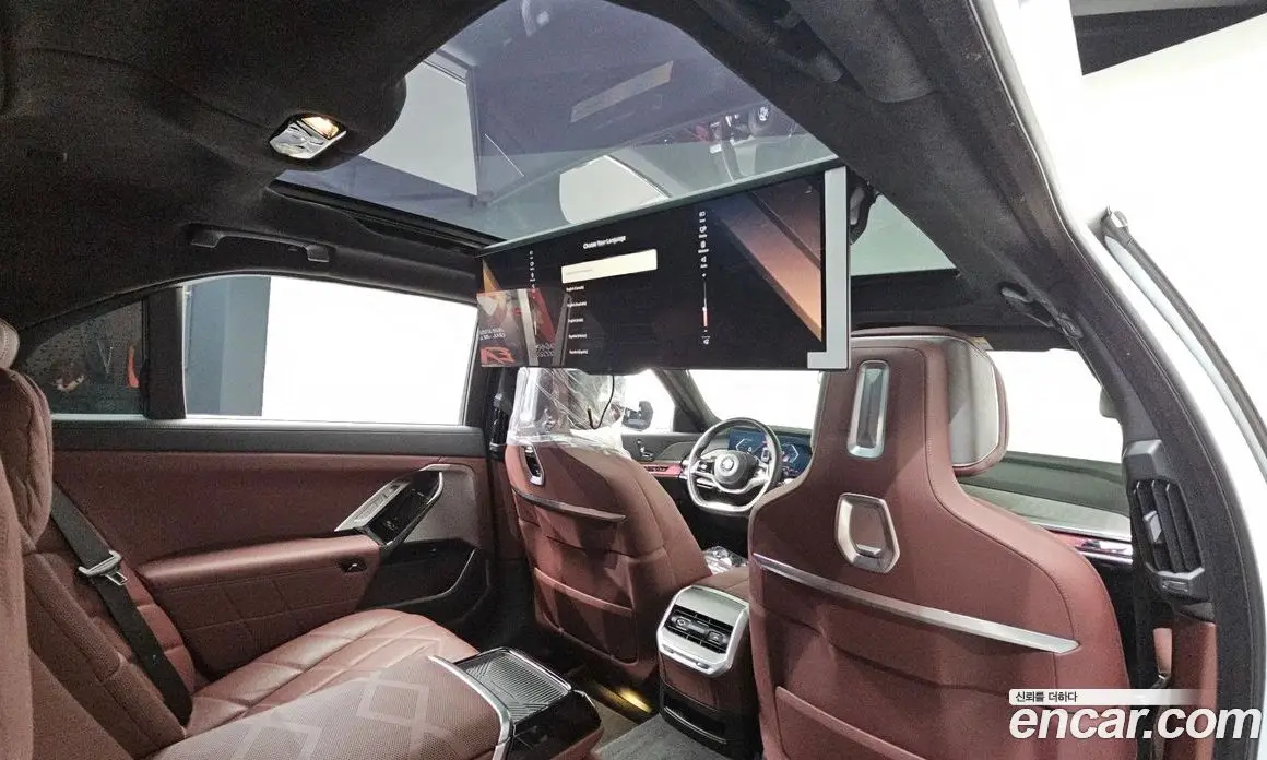 BMW 7 серия 2023 3.0 автомат (гидро), фото 19