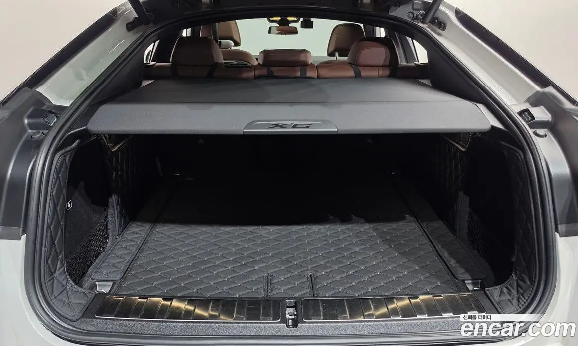 BMW X6 2023 3.0 автомат (гидро), фото 19