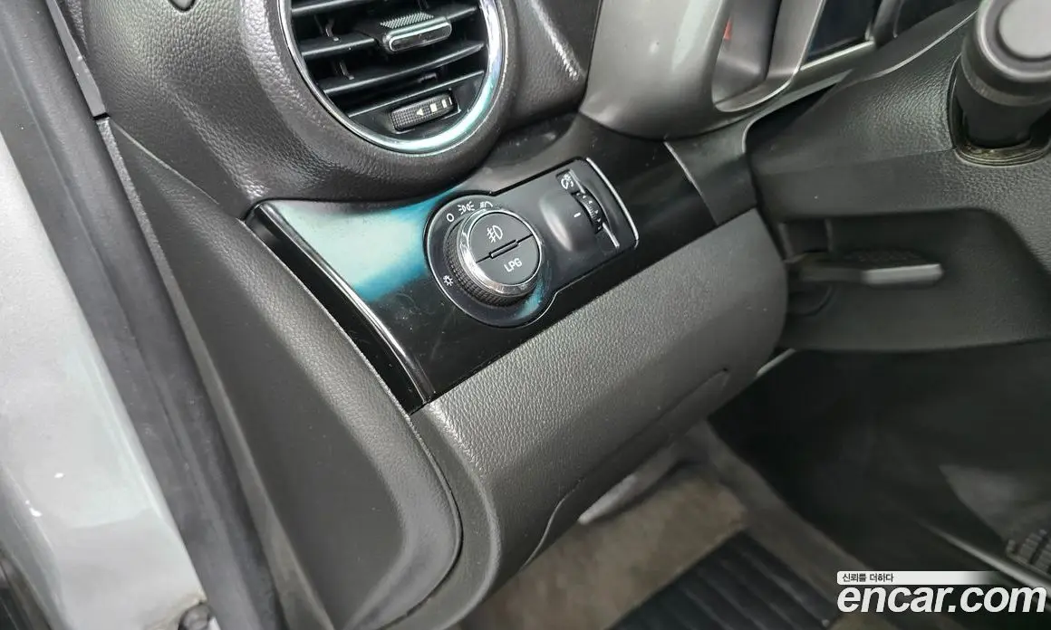 Chevrolet Orlando 2012 2.0 автомат (гидро), фото 19