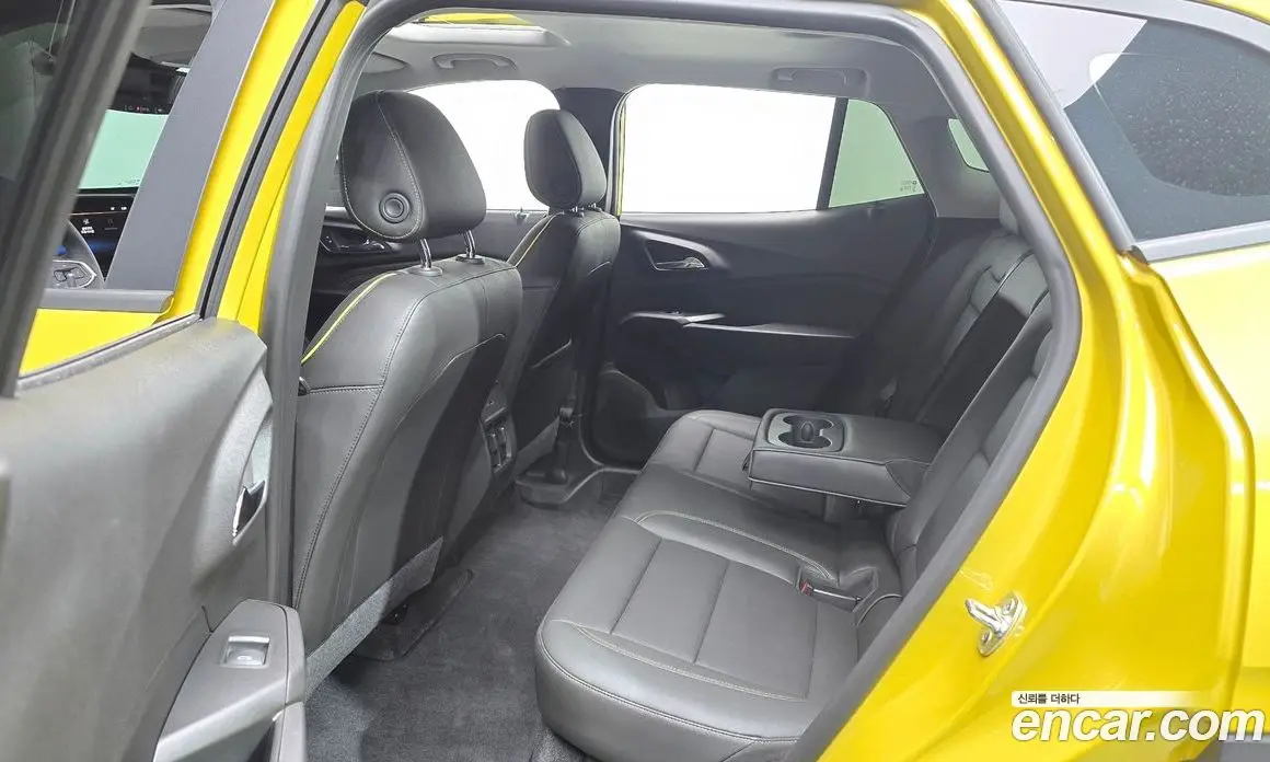 Chevrolet Trax 2023 1.2 автомат (гидро), фото 12