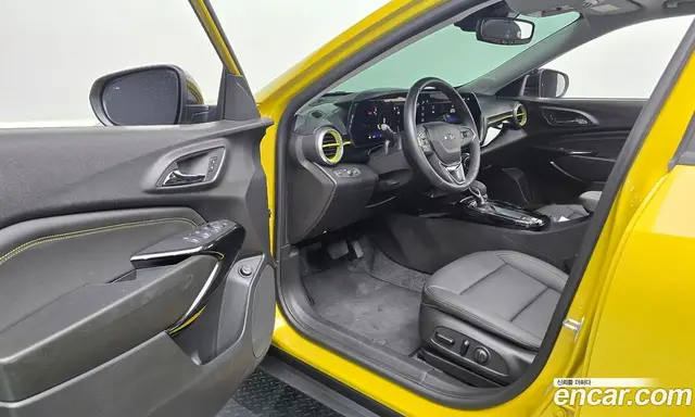 Chevrolet Trax 2023 1.2 автомат (гидро), миниатюра 10