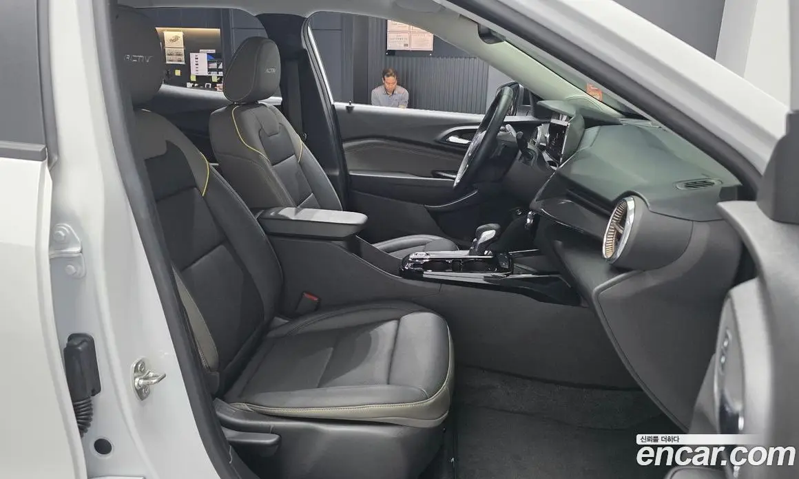 Chevrolet Trax 2023 1.2 автомат (гидро), фото 11