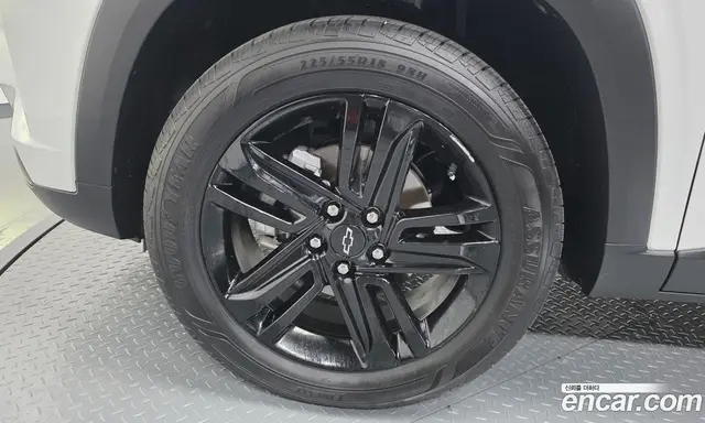 Chevrolet Trax 2023 1.2 автомат (гидро), миниатюра 5
