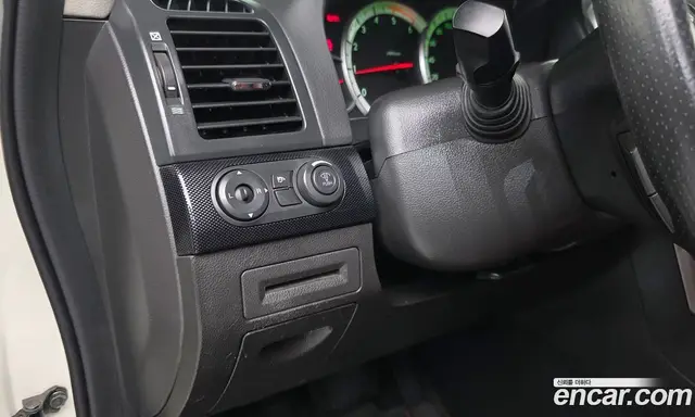 Chevrolet Winstorm 2009 2.0 автомат (гидро), миниатюра 12