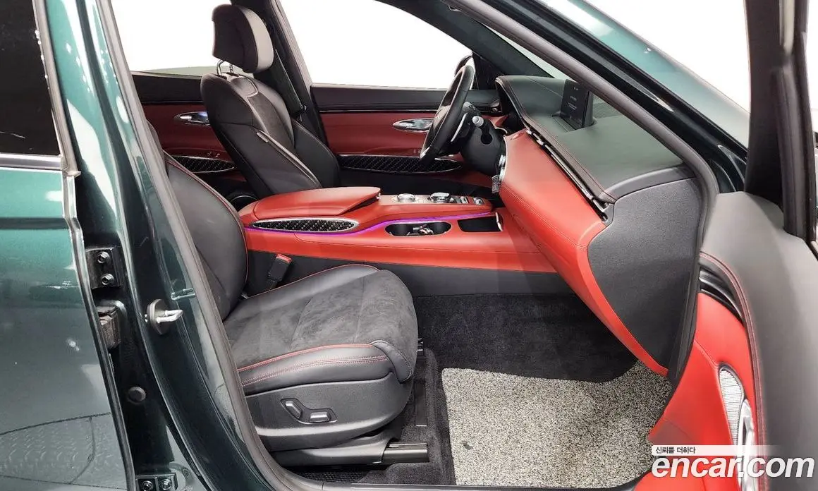 Genesis GV70 2022 2.5 автомат (гидро), фото 11 Genesis GV70 2022 2.5 автомат (гидро), фото 11