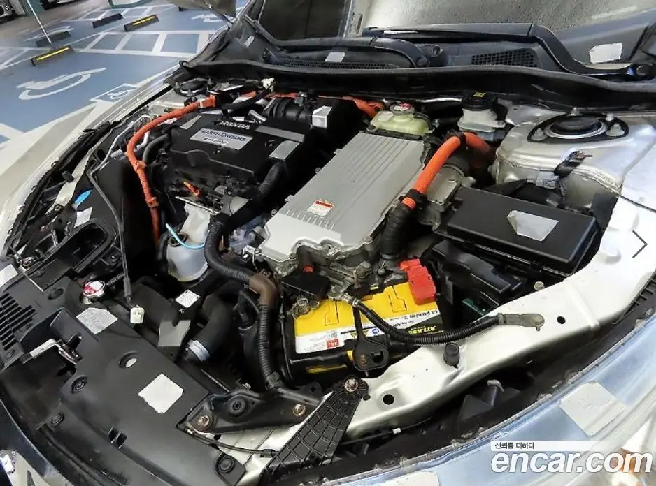 Honda Accord 2014 2.0 автомат (гидро), фото 19