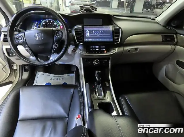 Honda Accord 2014 2.0 автомат (гидро), миниатюра 10