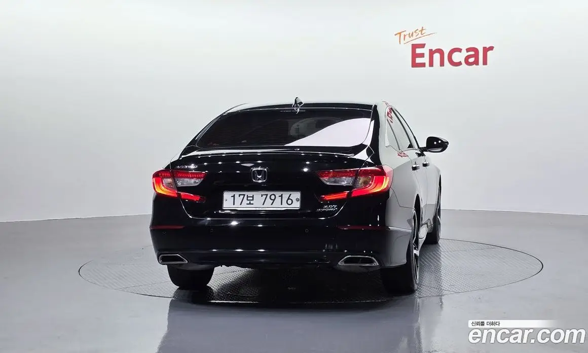 Honda Accord 2018 2.0 автомат (гидро), фото 4 Honda Accord 2018 2.0 автомат (гидро), фото 4