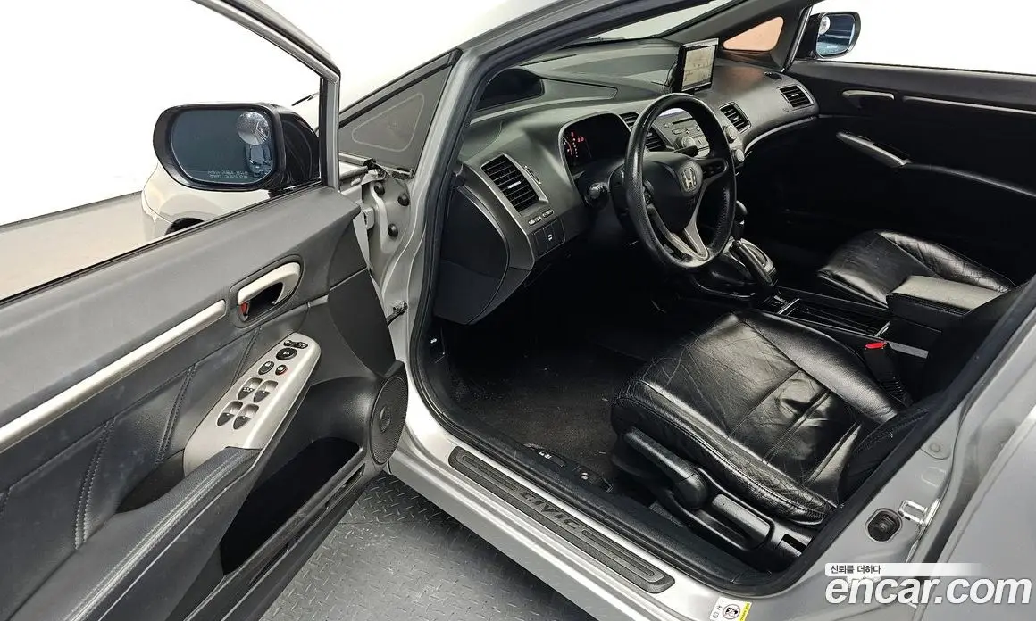 Honda Civic 2009 1.3 автомат (гидро), фото 11 Honda Civic 2009 1.3 автомат (гидро), фото 11