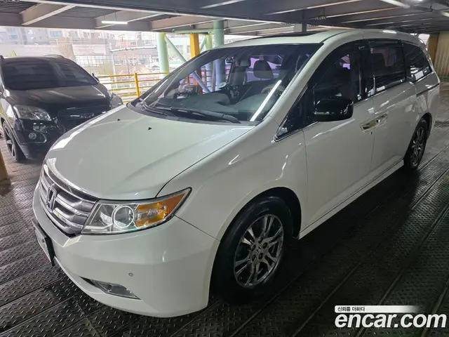 Honda Odyssey, 2013, 174 000 км