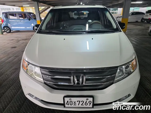 Honda Odyssey 2013 3.5 автомат (гидро), миниатюра 3 Honda Odyssey 2013 3.5 автомат (гидро), миниатюра 3