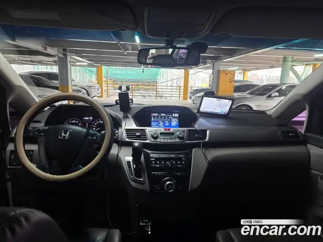 Honda Odyssey 2013 3.5 автомат (гидро), миниатюра 7 Honda Odyssey 2013 3.5 автомат (гидро), миниатюра 7