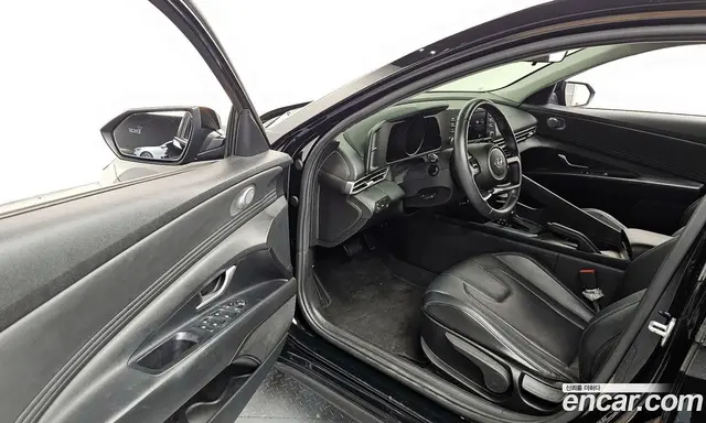 Hyundai Avante 2020 1.6 автомат (гидро), миниатюра 10 Hyundai Avante 2020 1.6 автомат (гидро), миниатюра 10