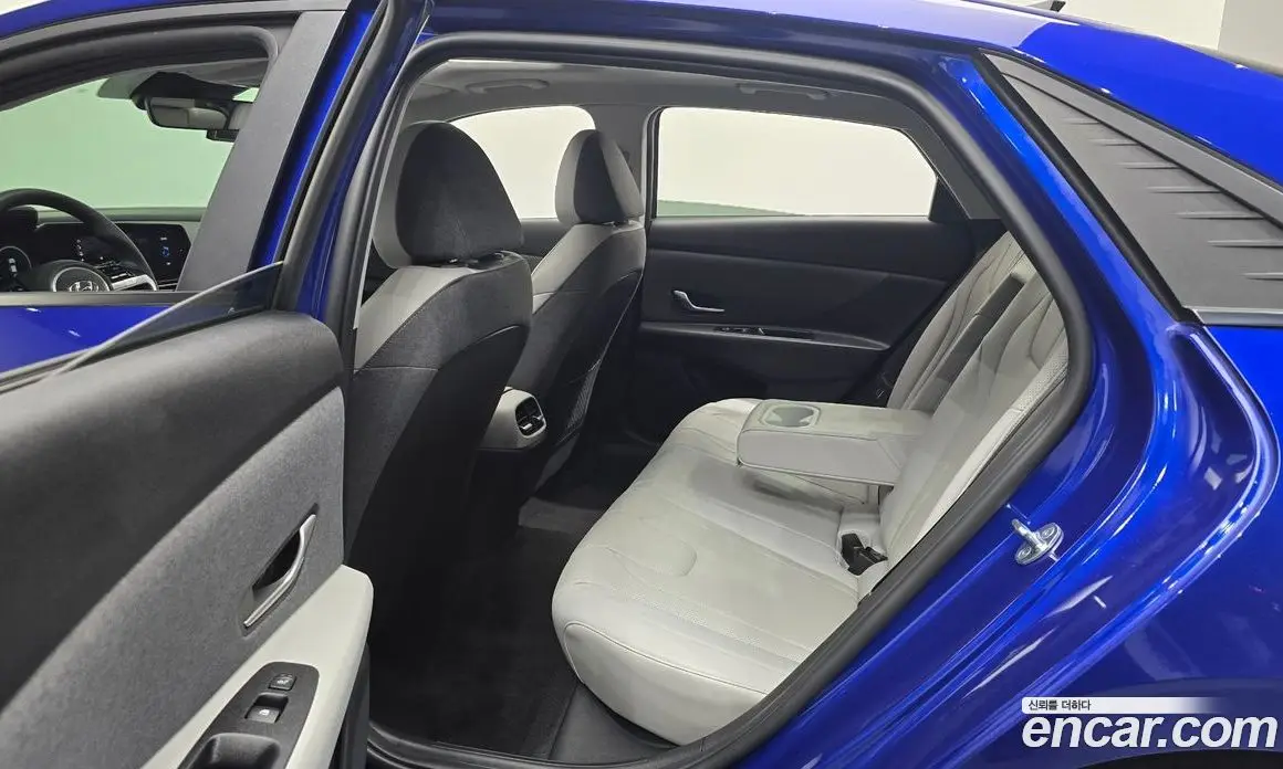 Hyundai Avante 2022 1.6 автомат (гидро), фото 12 Hyundai Avante 2022 1.6 автомат (гидро), фото 12