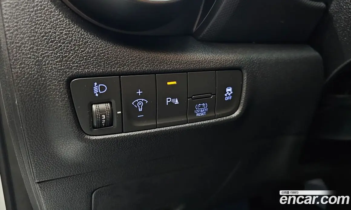 Hyundai Kona 2023 1.6 автомат (гидро), фото 16 Hyundai Kona 2023 1.6 автомат (гидро), фото 16