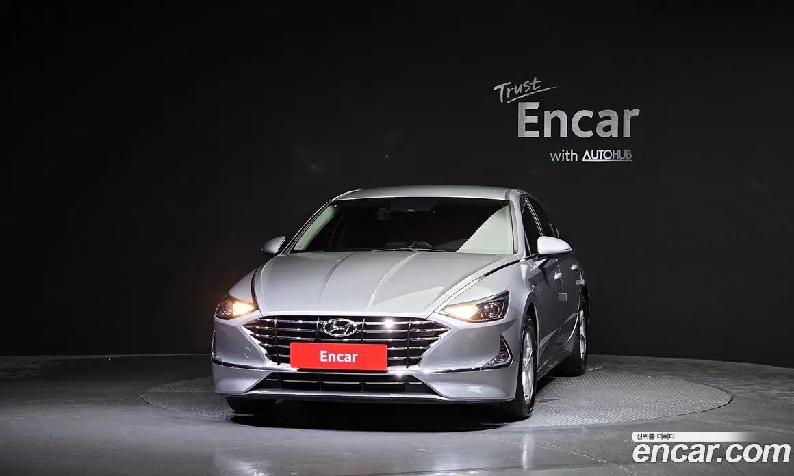Hyundai Sonata 2019 2.0 автомат (гидро), фото 3 Hyundai Sonata 2019 2.0 автомат (гидро), фото 3